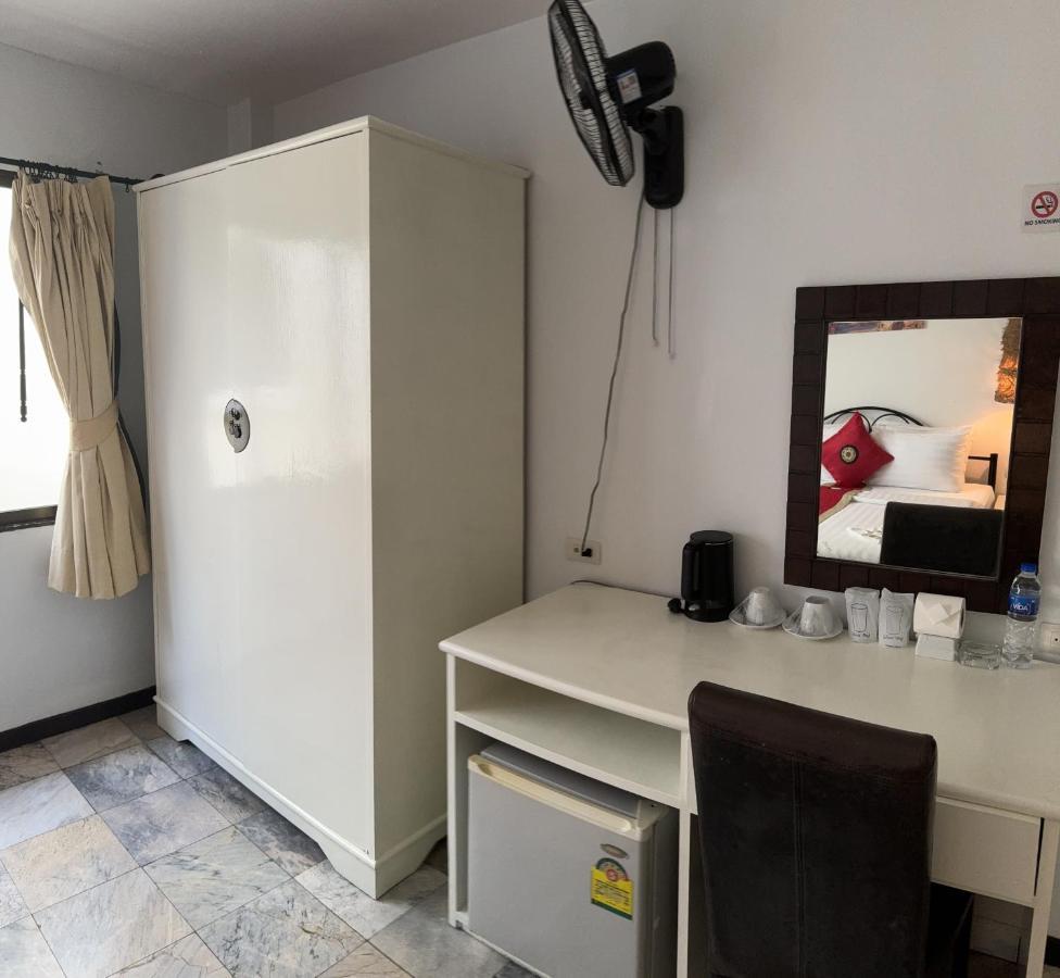 Istanbul Boutique Hotel Patong 外观 照片
