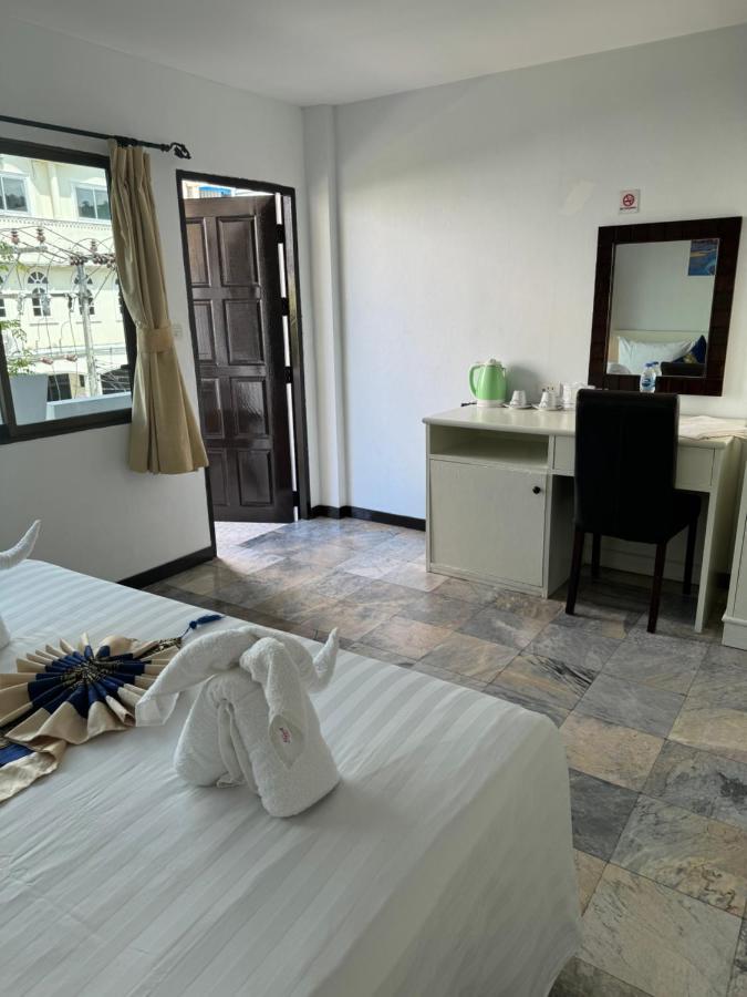 Istanbul Boutique Hotel Patong 外观 照片