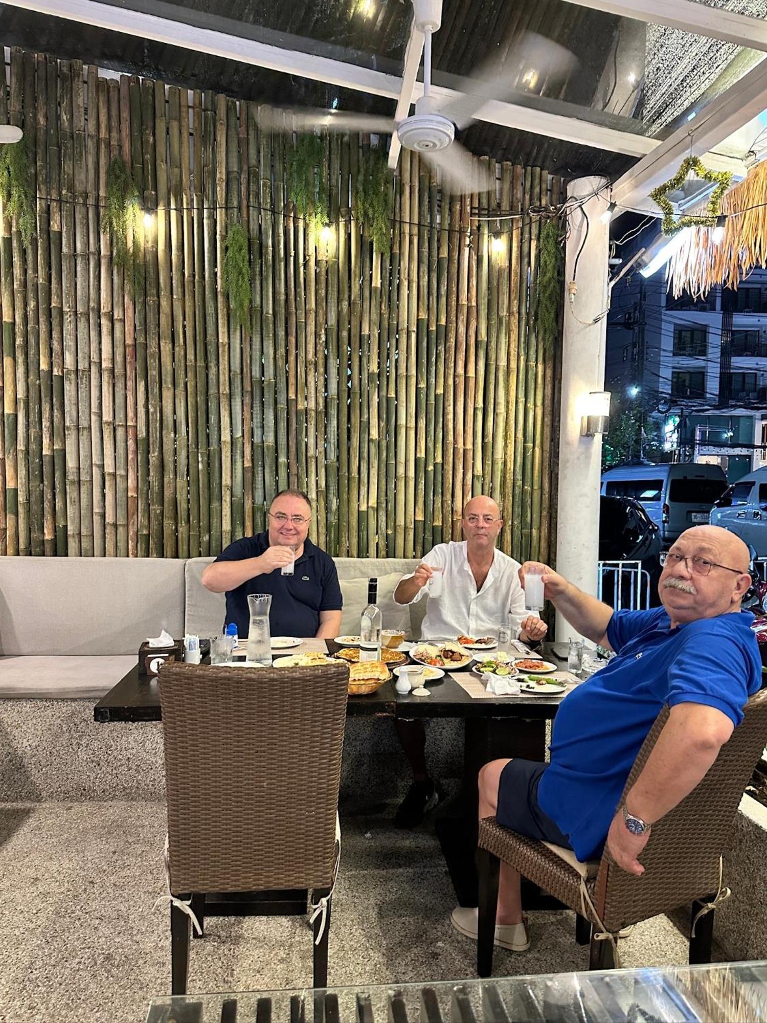 Istanbul Boutique Hotel Patong 外观 照片